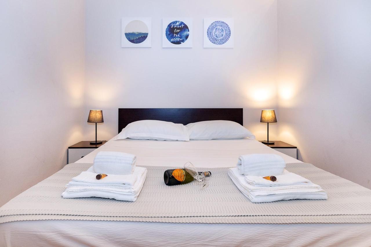 Stesicoro Exclusive Rooms 카타니아 외부 사진